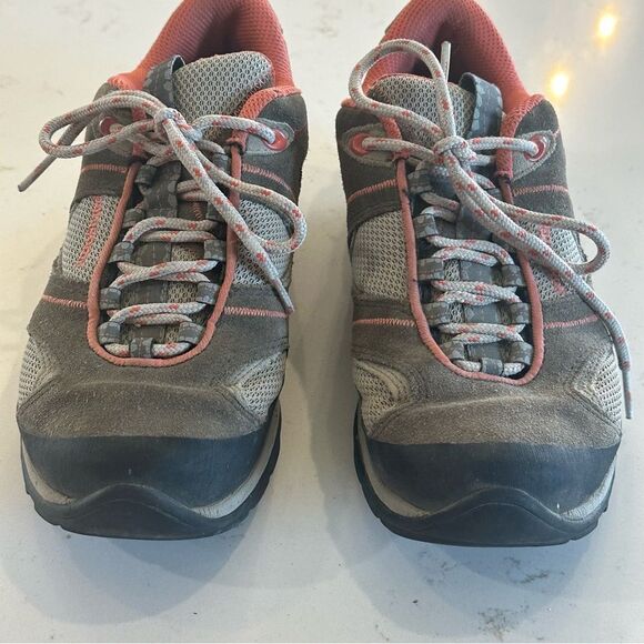 Patagonia Hiking Boots Trail Shoes Women's Sz 7 Pinhook Forge Grey Fog Vibram - Picture 9 of 9